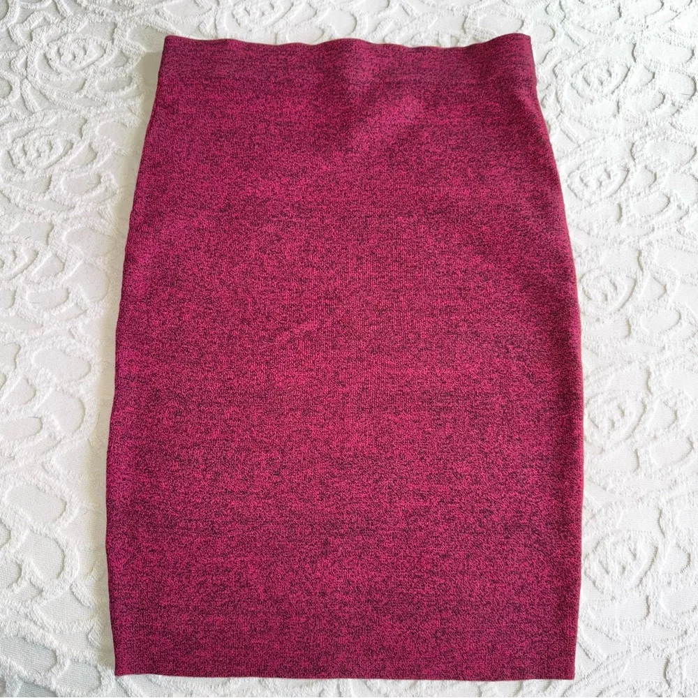 LuLu's NWOT 2 Piece Sweater Pencil Skirt Set - Picture 7 of 11